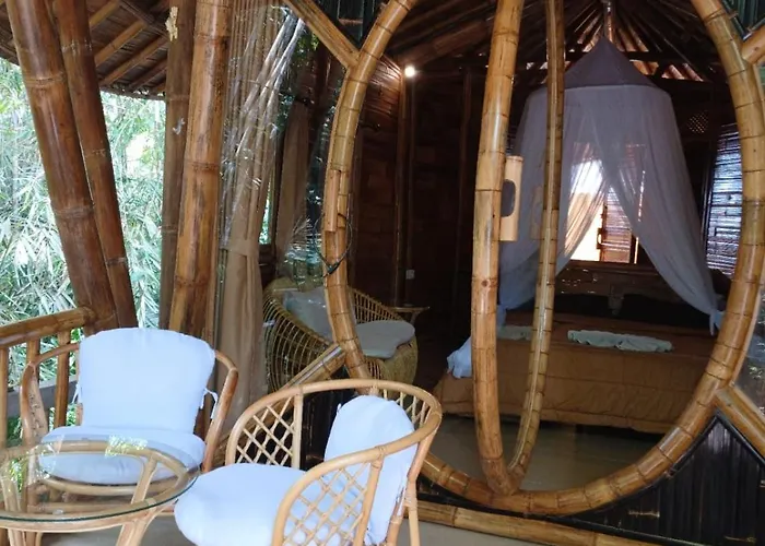Ecobamboohouse Salacca * マンギス