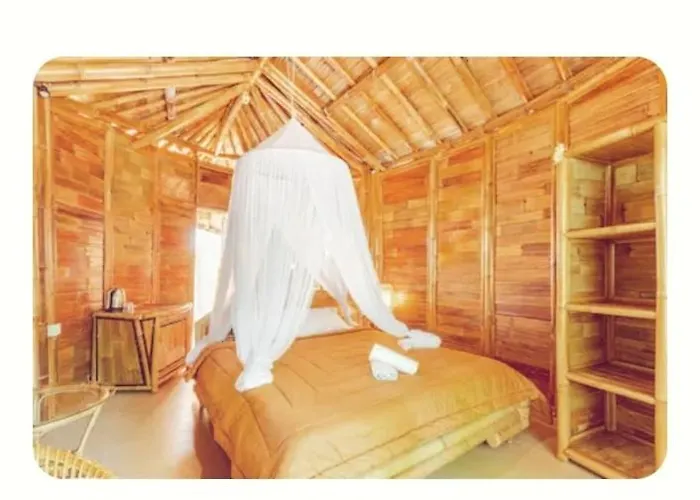 Ecobamboohouse Salacca マンギス