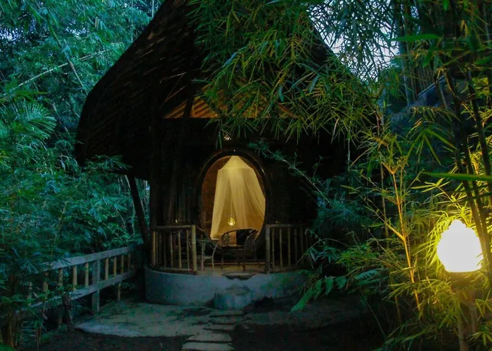 Ecobamboohouse Salacca カントリーハウス マンギス