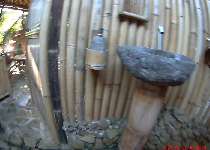Ecobamboohouse Salacca マンギス